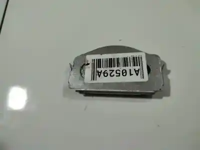 Peça sobressalente para automóvel em segunda mão plásticos por audi a2 (8z0) 1.4 tdi referências oem iam 8z0810429