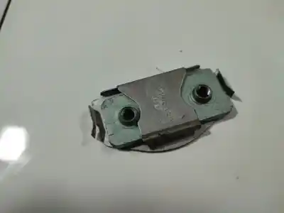 Peça sobressalente para automóvel em segunda mão plásticos por audi a2 (8z0) 1.4 tdi referências oem iam 8z0810429  8z0 810 429