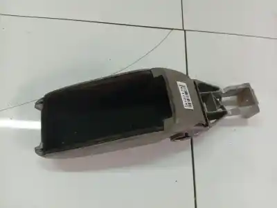 Tweedehands auto-onderdeel midden armsteun voor audi a3 (8p1) 2.0 tdi 16v oem iam-referenties 8p0864207b