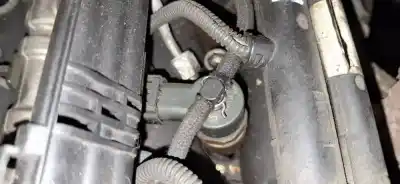 Gebrauchtes Autoersatzteil injektor zum alfa romeo mito (955_) 1.3 multijet (955axp1a, 955ayc1a) oem-iam-referenzen 0445110351  