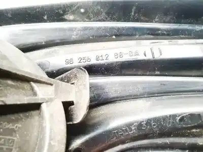 Second-hand car spare part left tailgate light for peugeot 208 i (ca_, cc_) 1.2 vti 82 oem iam references 9825601280  