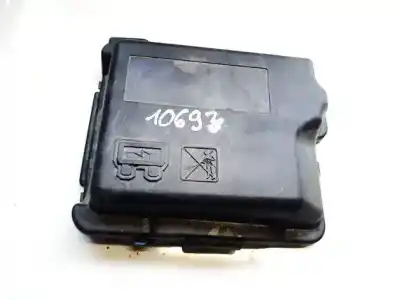 Gebrauchtes Autoersatzteil Relais Sicherungskasten Multifunktionsrelais zum PEUGEOT 208 I (CA_, CC_) 1.2 VTI 82 OEM-IAM-Referenzen 9671924480  