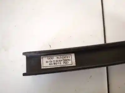 Pezzo di ricambio per auto di seconda mano plastica per bmw 3 (e30) m3 2.3 riferimenti oem iam 13243074  