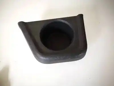 Peça sobressalente para automóvel em segunda mão plásticos por toyota corolla verso (zer_, zze12_, r1_) 2.2 d-4d (aur10_) referências oem iam 869910f010