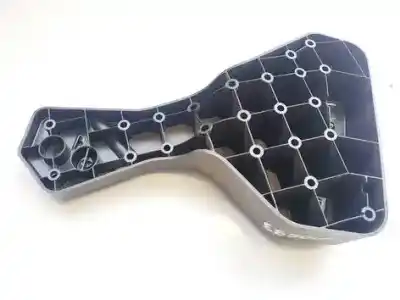 Peça sobressalente para automóvel em segunda mão plásticos por peugeot 208 i (ca_, cc_) 1.2 vti 82 referências oem iam 9675126880