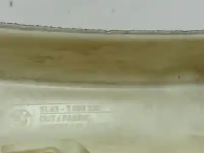 Pezzo di ricambio per auto di seconda mano plastica per bmw 1 (e81) 118 d riferimenti oem iam 51437058330  51.43-7.058 330