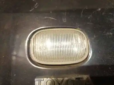Peça sobressalente para automóvel em segunda mão farolim do lado direito por toyota corolla verso (zer_, zze12_, r1_) 2.2 d-4d (aur10_) referências oem iam 