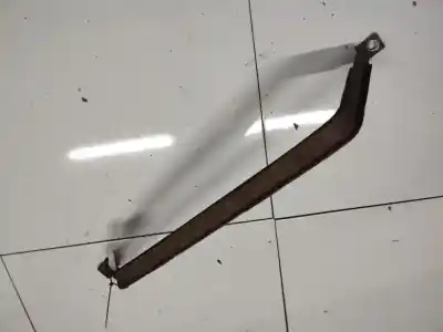 Peça sobressalente para automóvel em segunda mão plásticos por toyota avensis (_t25_) 2.2 d-cat (adt251_) referências oem iam 