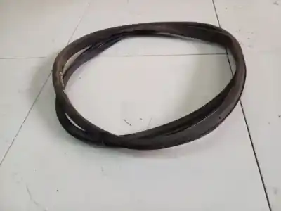 Tweedehands auto-onderdeel deurcontour rubber voor bmw 3 (e30) m3 2.3 oem iam-referenties   