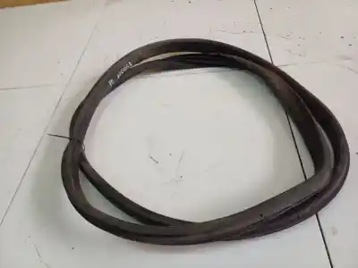 Tweedehands auto-onderdeel deurcontour rubber voor bmw 3 (e30) m3 2.3 oem iam-referenties   