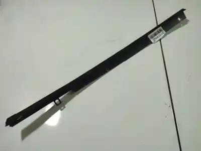 Peça sobressalente para automóvel em segunda mão plásticos por opel omega b 2.0 16v cat (x 20 xev / l34) referências oem iam 