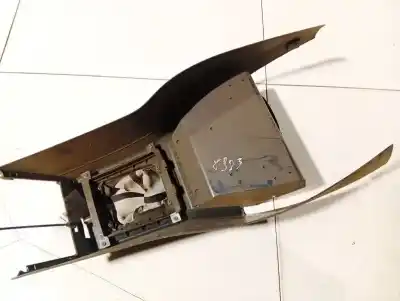 Peça sobressalente para automóvel em segunda mão plásticos por audi 80 (811/813) 1.8 referências oem iam 893863243  