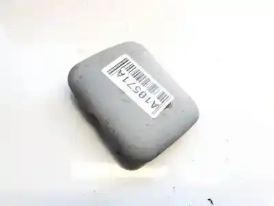 Peça sobressalente para automóvel em segunda mão plásticos por peugeot 406 (8b) 2.0 hdi 110 referências oem iam 9627358977