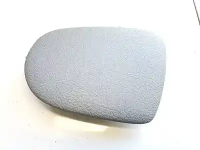 Peça sobressalente para automóvel em segunda mão plásticos por peugeot 406 (8b) 2.0 hdi 110 referências oem iam 961643177