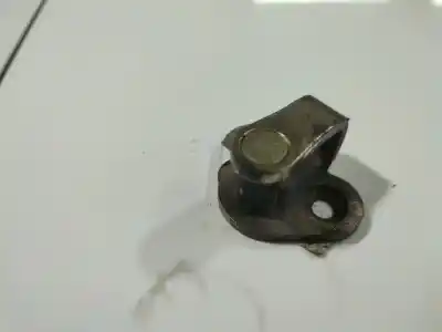 Pezzo di ricambio per auto di seconda mano pezzi vari per peugeot 406 (8b) 1.9 td riferimenti oem iam   