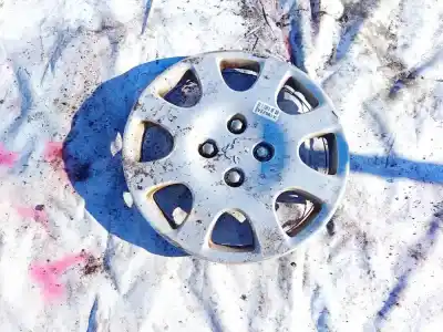 Автозапчастина б/у капки ступиці для peugeot 207/207+ (wa_, wc_) 1.4 hdi посилання на oem iam 9651551380