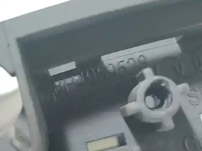 Автозапчастина б/у пластикler для audi a3 (8p1) 2.0 tdi посилання на oem iam 8p0959528  8p0959528