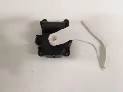 Peça sobressalente para automóvel em segunda mão Motor De Abertura Da Comporta De Sofagem por TOYOTA COROLLA VERSO (_E12_) 2.0 D-4D (CDE120_) Referências OEM IAM 0637007490  063700-7490