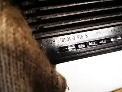 Pezzo di ricambio per auto di seconda mano plastica per bmw 3 (e30) m3 2.3 riferimenti oem iam 9918010587  