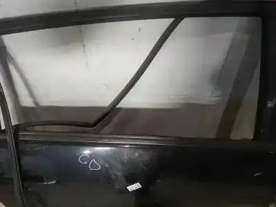 Peça sobressalente para automóvel em segunda mão plásticos por toyota corolla verso (zer_, zze12_, r1_) 2.2 d-4d (aur10_) referências oem iam 