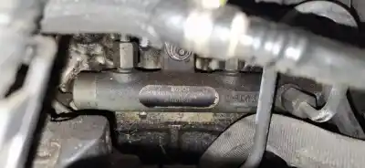 Peça sobressalente para automóvel em segunda mão régua / rampa de injetores por peugeot 406 (8b) 2.0 hdi 110 referências oem iam 0445214019