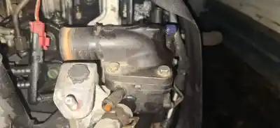 Peça sobressalente para automóvel em segunda mão termostato por peugeot 406 (8b) 2.0 hdi 110 referências oem iam 9633700080