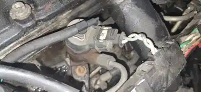 Peça sobressalente para automóvel em segunda mão injetor por peugeot 406 (8b) 2.0 hdi 110 referências oem iam 0445110062