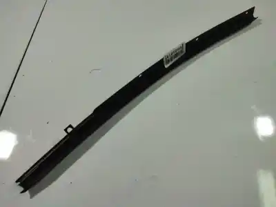 Peça sobressalente para automóvel em segunda mão plásticos por opel omega b 2.0 16v cat (x 20 xev / l34) referências oem iam 