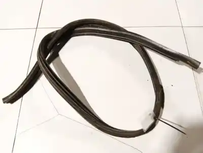 Tweedehands auto-onderdeel deurcontour rubber voor peugeot 206 fastback (2a/c) 1.6 16v oem iam-referenties 