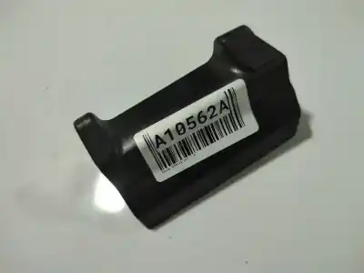 Peça sobressalente para automóvel em segunda mão plásticos por skoda octavia ii (1z3) 1.6 tdi referências oem iam 1z0857828