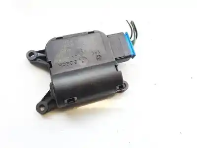 Peça sobressalente para automóvel em segunda mão motor de abertura da comporta de sofagem por seat exeo st (3r5) (2009>) 2.0 tdi referências oem iam 0132801322