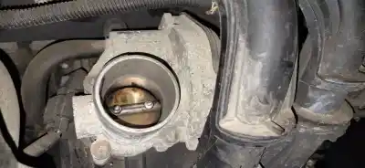 Peça sobressalente para automóvel em segunda mão borboleta de admissão por mazda 2 (dy) 1.4 referências oem iam 2s6ufa