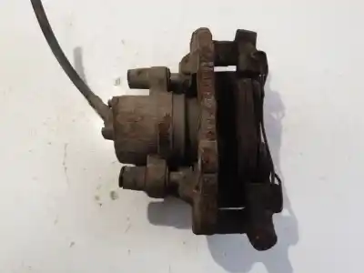 Автозапчастина б/у передній правий гальмівний супорт для nissan bluebird hatchback (t72, t12) 1.6 посилання на oem iam   