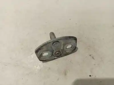 Pezzo di ricambio per auto di seconda mano pezzi vari per opel kadett e fastback (t85) 1.4 s (c08, c48, d08, d48) riferimenti oem iam   