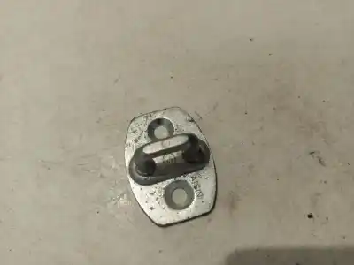 Pezzo di ricambio per auto di seconda mano pezzi vari per opel kadett e fastback (t85) 1.4 s (c08, c48, d08, d48) riferimenti oem iam   