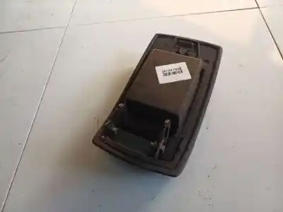 Автозапчасти б/у центральный подлокотник за nissan bluebird hatchback (t72, t12) 1.6 ссылки oem iam   