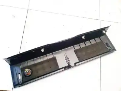 Pezzo di ricambio per auto di seconda mano plastica per bmw 1502-2002 (e10) 1802 riferimenti oem iam 9133688  