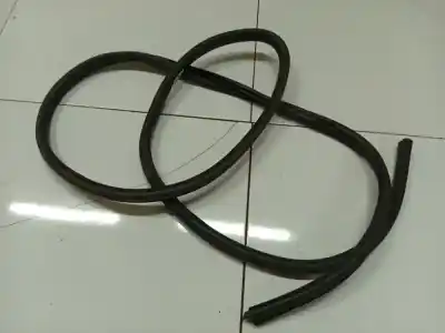 Peça sobressalente para automóvel em segunda mão junta vedante da porta por bmw 1 (e81) 118 d referências oem iam 