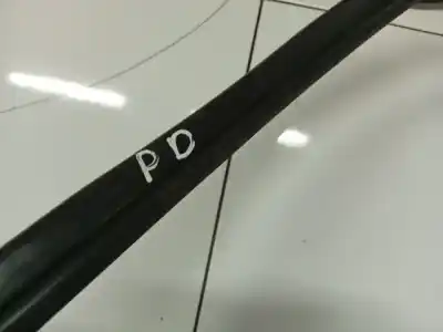 Peça sobressalente para automóvel em segunda mão junta vedante da porta por bmw 1 (e81) 118 d referências oem iam   