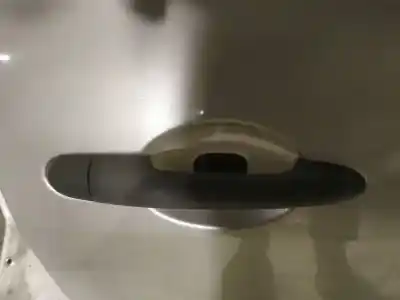 Pezzo di ricambio per auto di seconda mano maniglia esterna anteriore destra per renault megane ii (bm0/1_, cm0/1_) 1.6 16v (bm0c, cm0c) riferimenti oem iam 