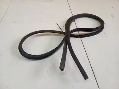 Автозапчасти б/у контур двери резиновый за nissan bluebird hatchback (t72, t12) 1.6 ссылки oem iam   