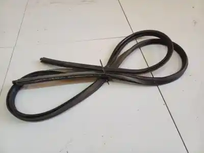 Автозапчастина б/у контур дверей гума для nissan bluebird hatchback (t72, t12) 1.6 посилання на oem iam   