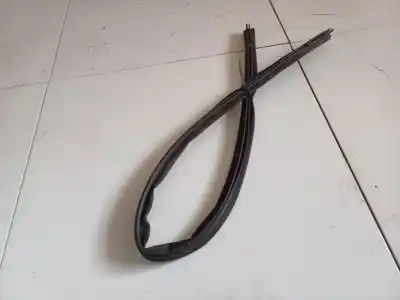 Автозапчастина б/у контур дверей гума для nissan bluebird hatchback (t72, t12) 1.6 посилання на oem iam fiesta208214  fiesta 2082 1.4