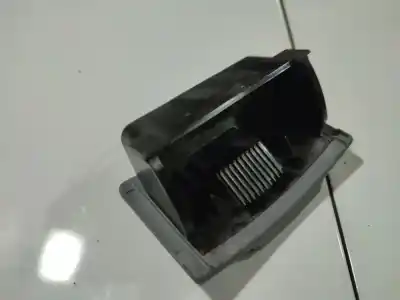 Pezzo di ricambio per auto di seconda mano portacenere per ford s-max (wa6) 2.0 tdci riferimenti oem iam   