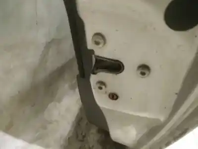 Second-hand car spare part rear left door lock for bmw 3 (e30) m3 2.3 oem iam references   