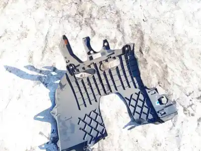 Pezzo di ricambio per auto di seconda mano plastica per volvo v50 (545) 2.0 d riferimenti oem iam 33424m  