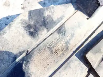 Pezzo di ricambio per auto di seconda mano plastica per volvo v50 (545) 2.0 d riferimenti oem iam 30714863  