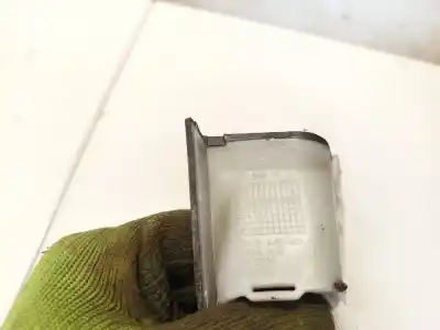 Pezzo di ricambio per auto di seconda mano plastica per volvo v50 (545) 2.0 d riferimenti oem iam 39986068  39986070