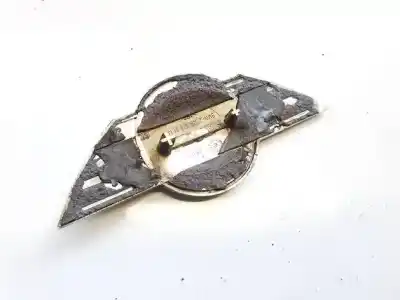 Pezzo di ricambio per auto di seconda mano emblema per bmw 1502-2002 (e10) 1802 riferimenti oem iam 27549735114  25371
