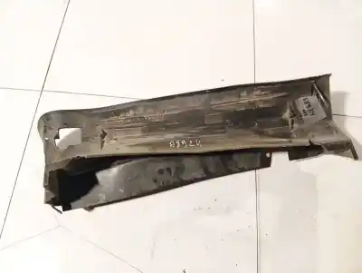 Pezzo di ricambio per auto di seconda mano plastica per volvo v50 (545) 1.8 riferimenti oem iam 